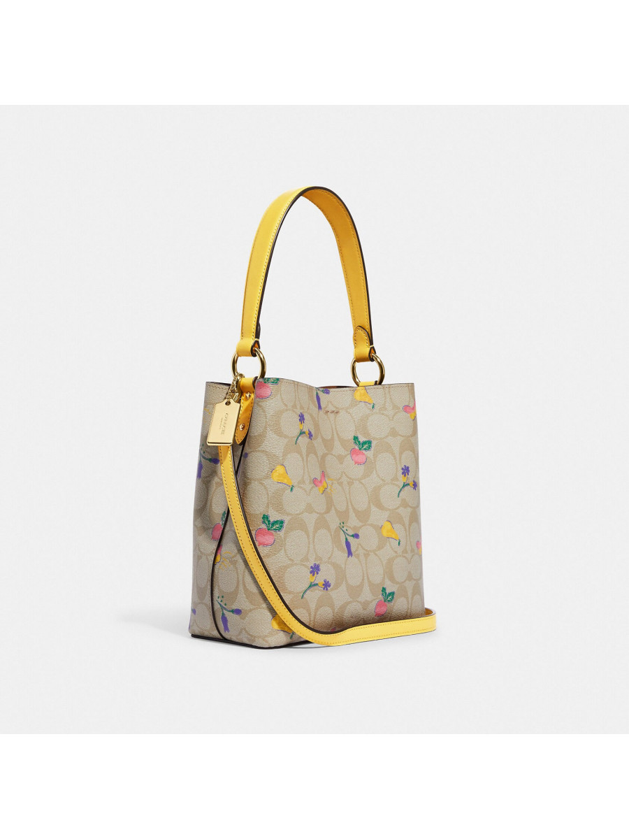 Сумка Coach Small Town Bucket Bag In Signature Canvas With Dreamy Veggie Print - Gold/Light Khaki/Retro Yellow