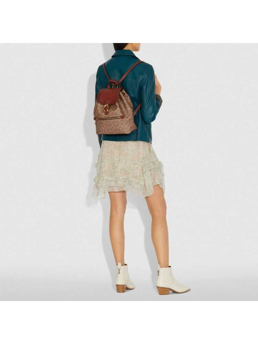 Рюкзак Coach Evie Backpack In Signature Canvas (Tan/Rust/Brass)(Золото)