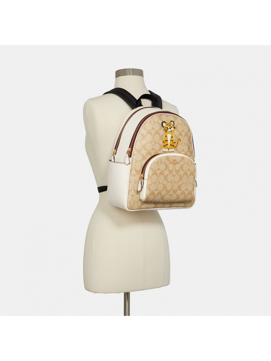 Рюкзак Coach Court Backpack In Signature Canvas With Tiger – Light Khaki/Chalk