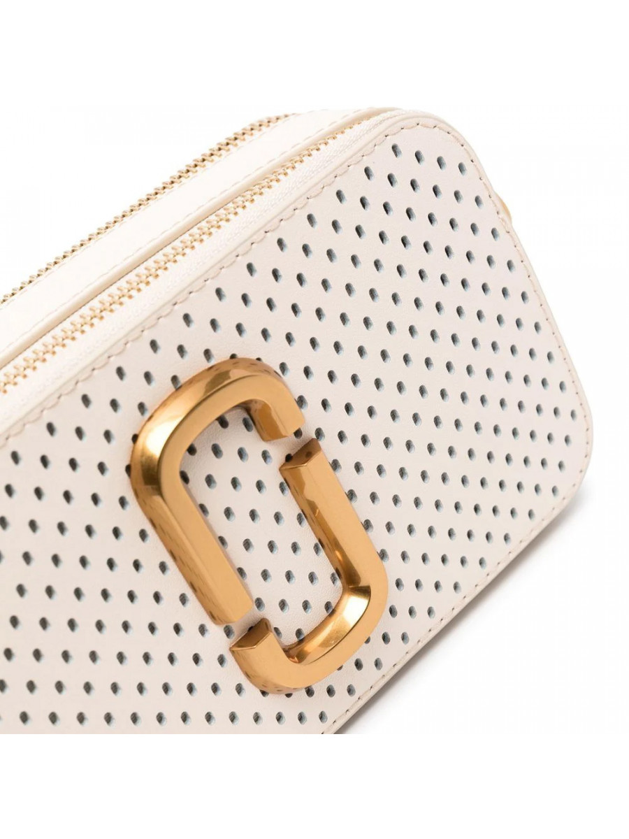 СУМКА MARC JACOBS THE PERFORATED SNAPSHOT TAPIOCA
