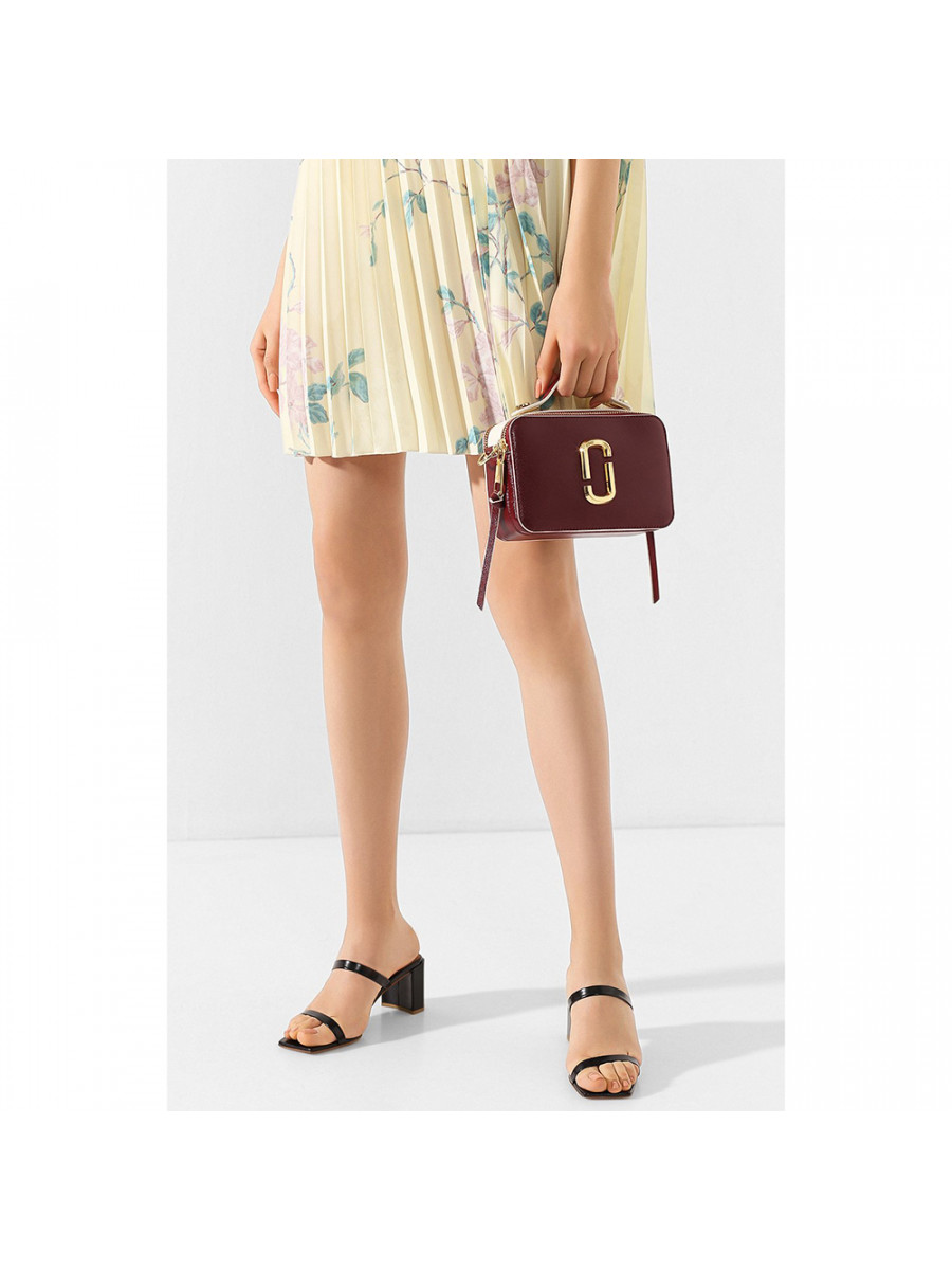СУМКА MARC JACOBS SURE SHOT LARGE CABERNET/BELGE