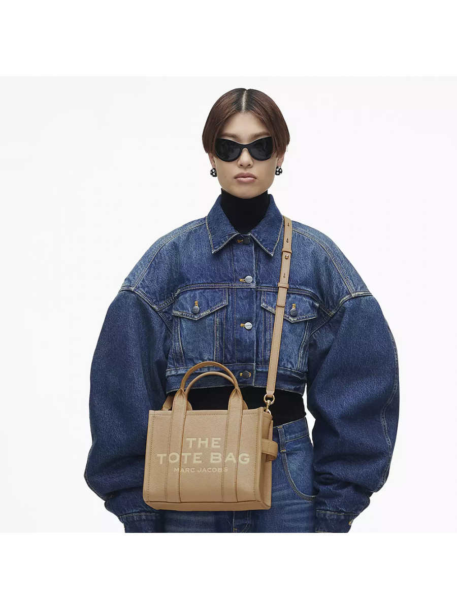 СУМКА MARC JACOBS THE LEATHER SMALL TOTE BAG CAMEL