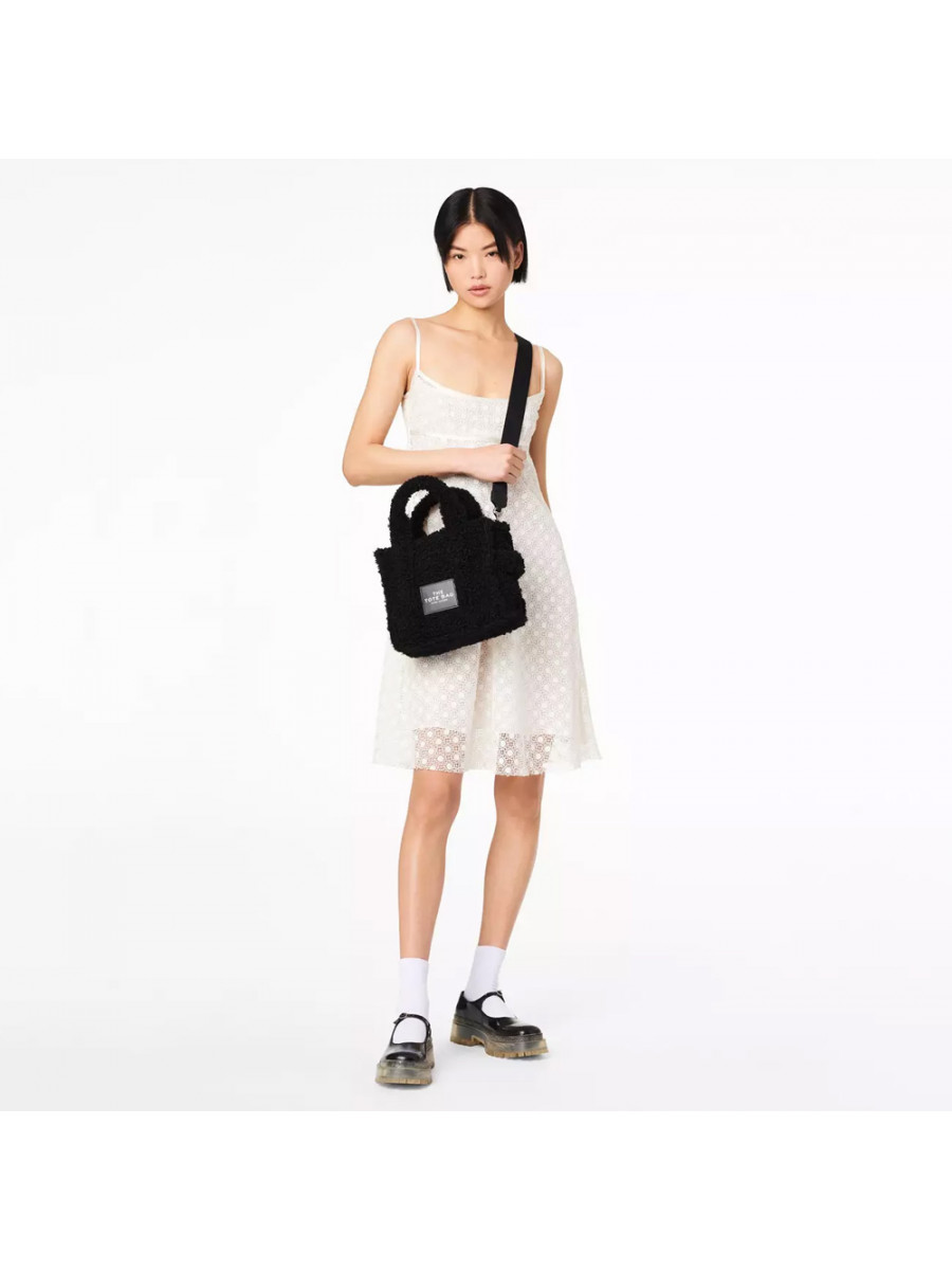 СУМКА MARC JACOBS THE TEDDY SMALL TOTE BAG BLACK