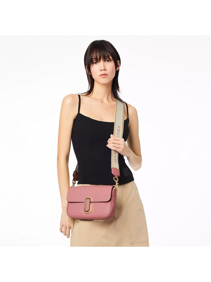 СУМКА THE J MARC SHOULDER BAG LILAS