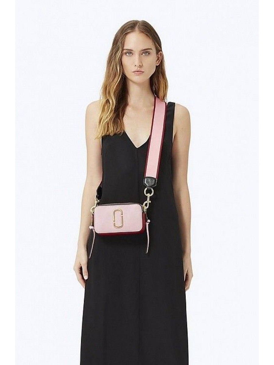 СУМКА MARC JACOBS SNAPSHOT SMALL CAMERA BAG BABY PINK/RED