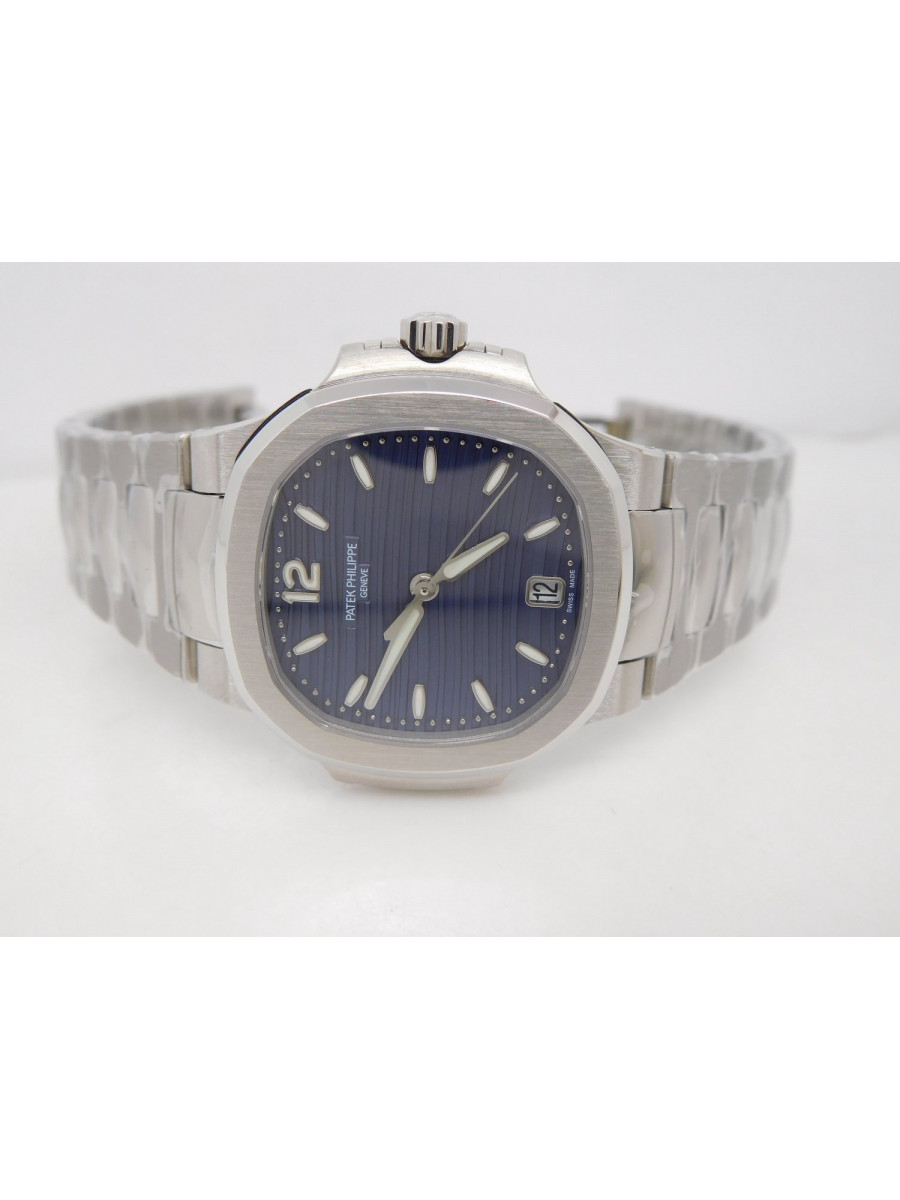 Часы Patek Philippe Nautilus 7118/1A-001