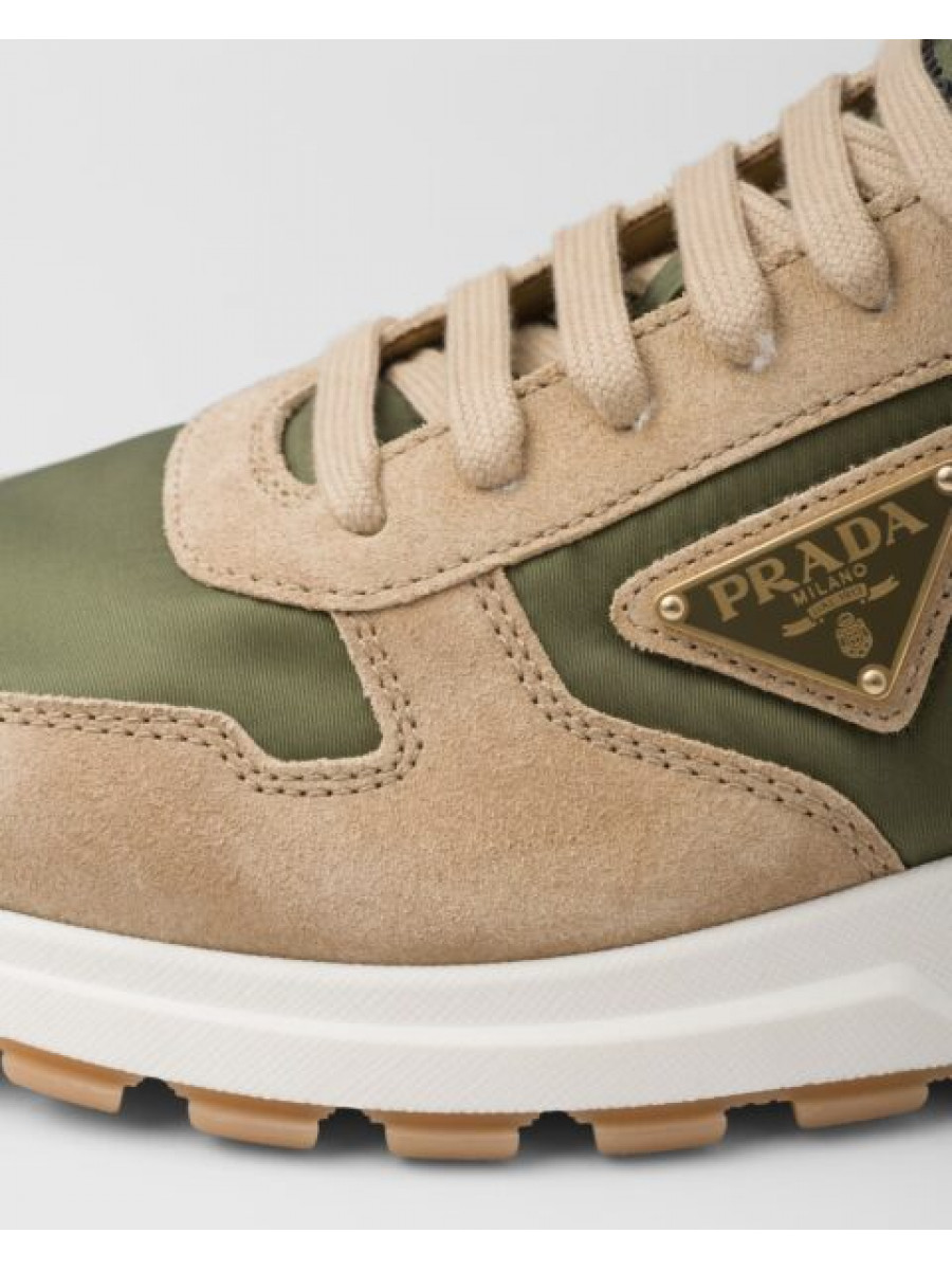 Кроссовки Prada Prax 01 Коричневые
