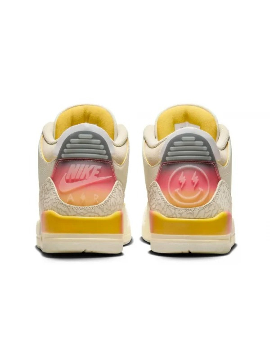 Кроссовки Nike J Balvin X Air Jordan 3 Кремовые
