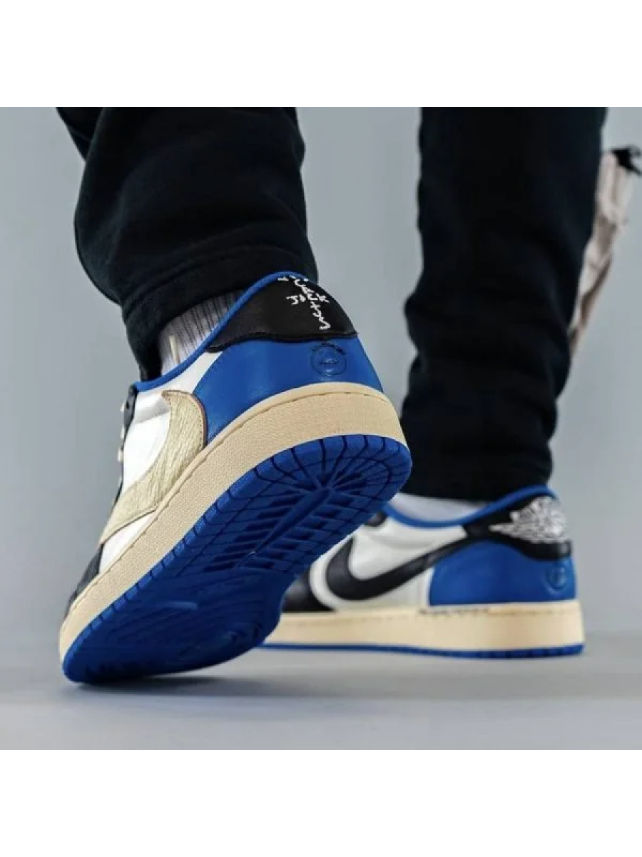 Кроссовки Nike Air Jordan 1 Low Fragment X Travis Scott Синие