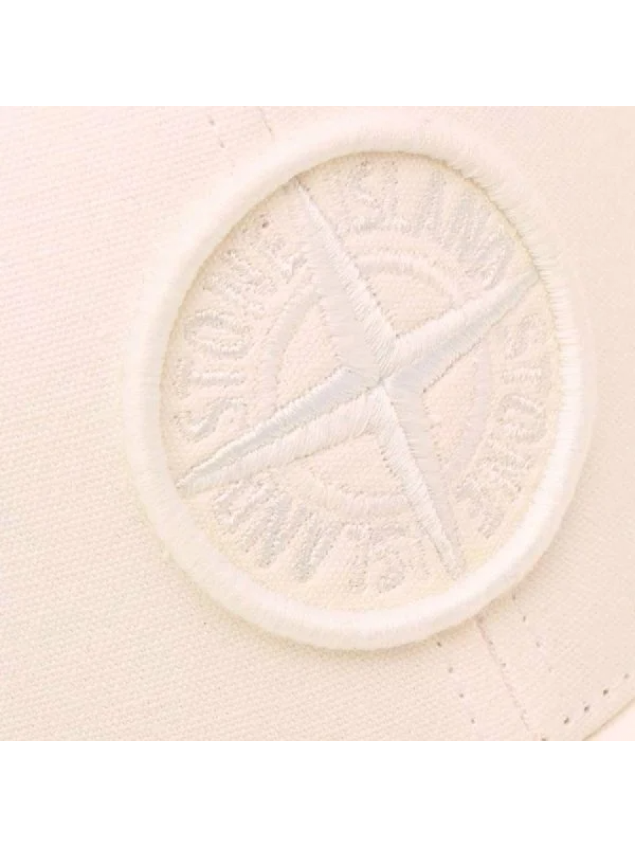 Бейсболка Stone Island Бежевая